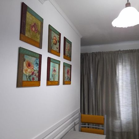 Monsenor Fagnano 592 "A" Apartment Ushuaia Bagian luar foto